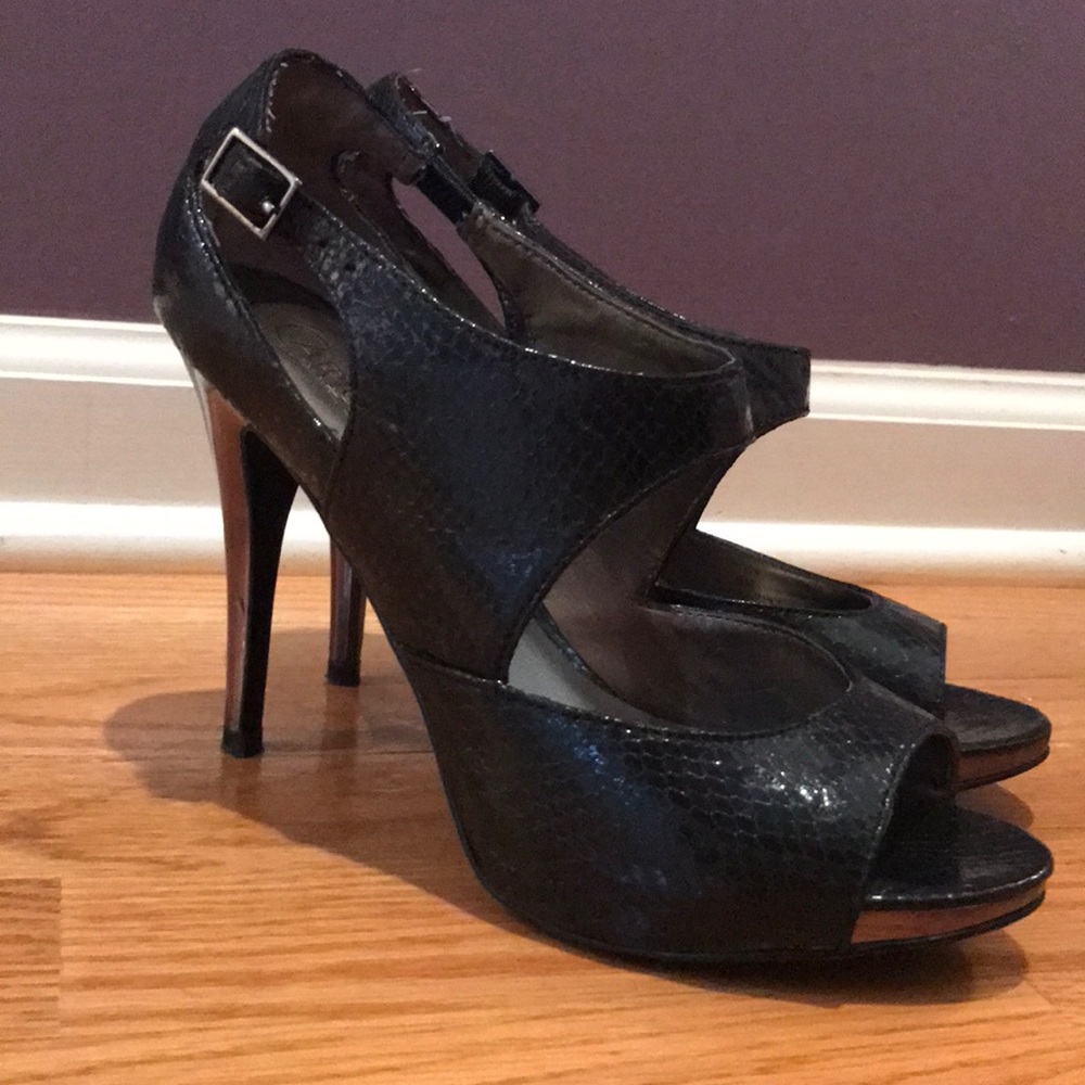 Carlos Santana Black Heels